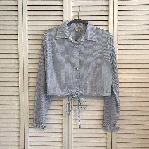 Brandy Melville Tops - Brandy Melville Button-Up Shirt